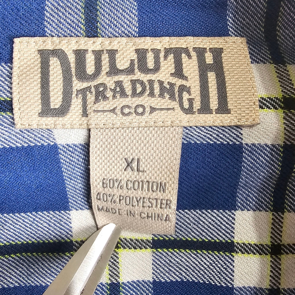 Duluth Trading Co Blue White Plaid Button Down Work Shirt Gusseted Pits Size XL - Picture 3 of 8